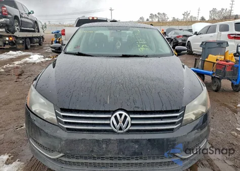 2014 Volkswagen Passat S из США, поврежденный, VIN 1VWAT7A33EC057602